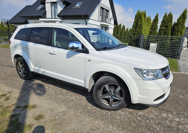 Dodge Journey cena 31900 przebieg: 141000, rok produkcji 2009 z Brzeg małe 301